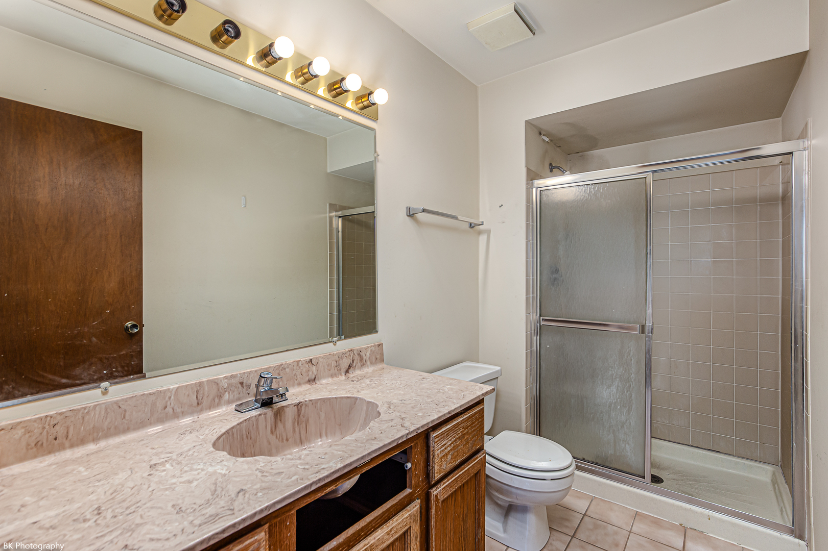 7140 Olde Gatehouse Road, Tinley Park, IL 60477