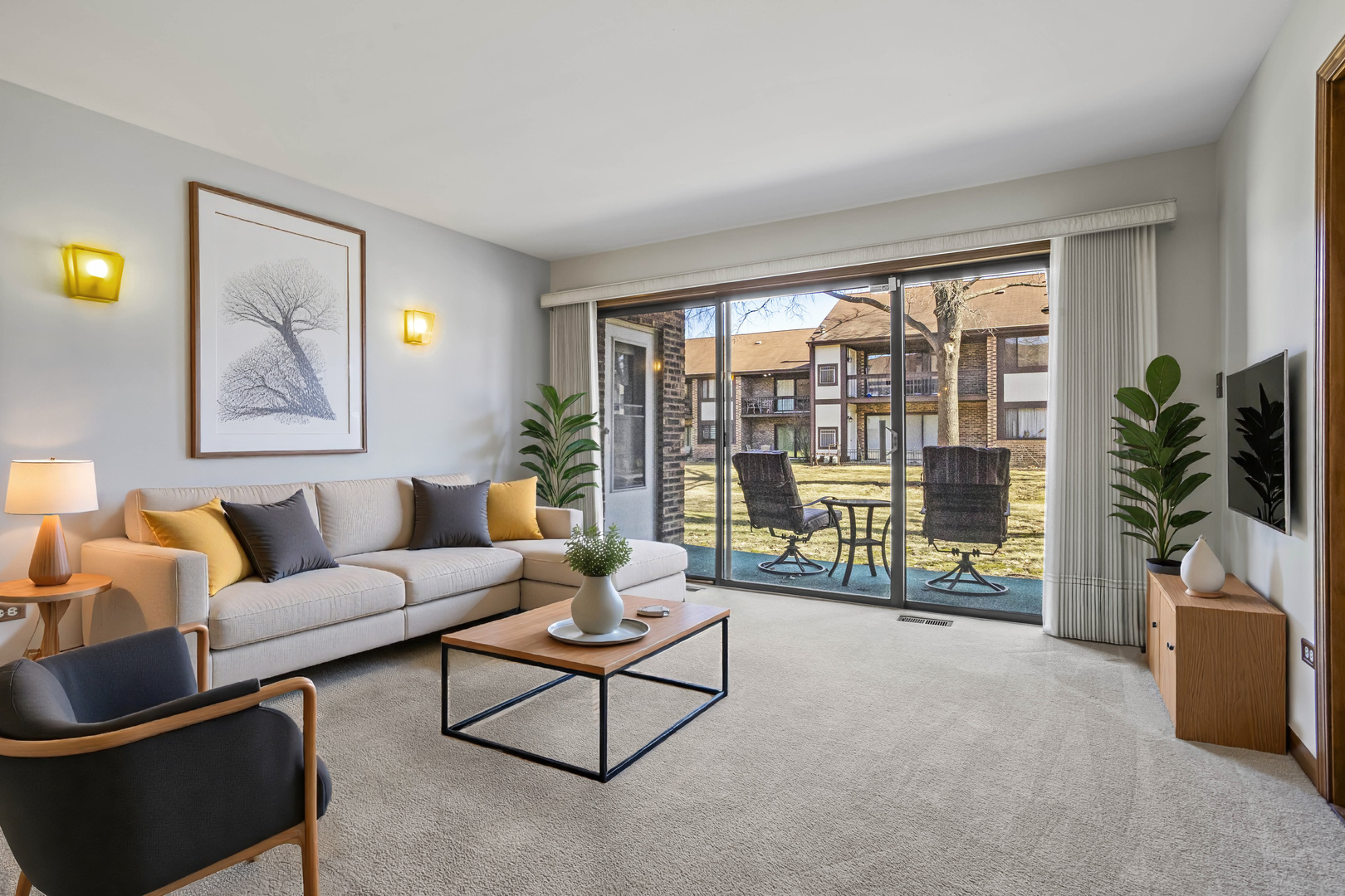 5835 Doe Circle #8, Westmont, IL 60559