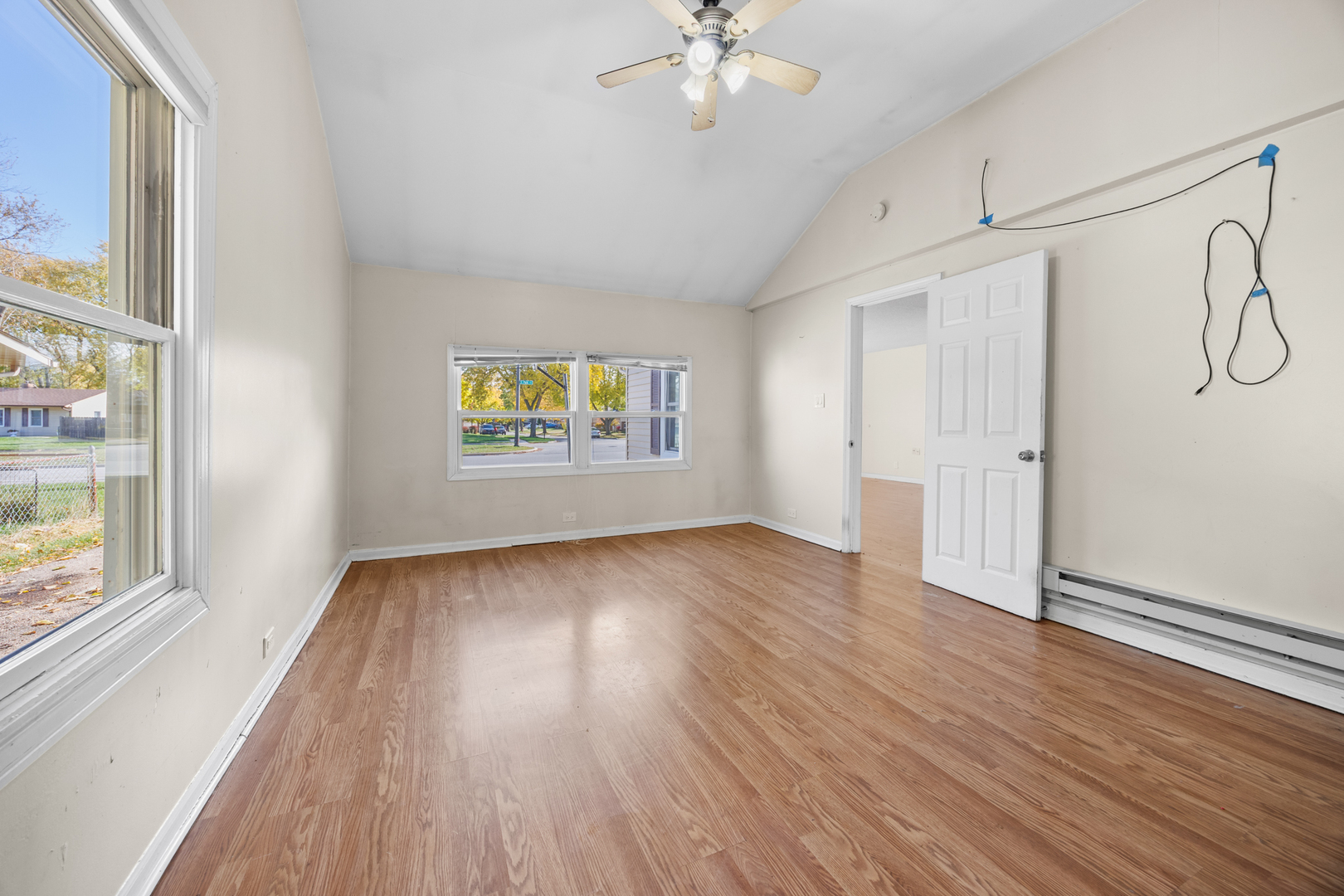 1020 S Park Boulevard, Streamwood, IL 60107