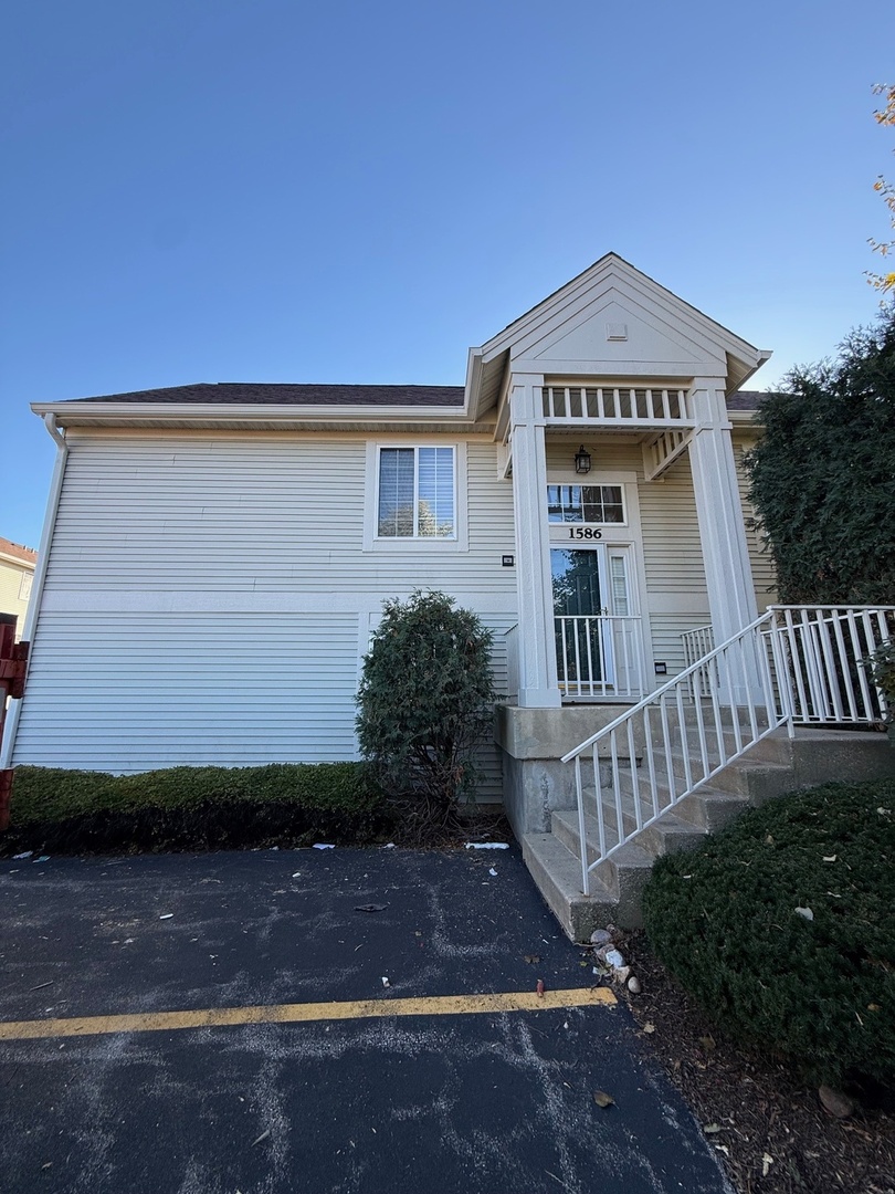 1586 New Haven Drive #1586, Cary, IL 60013