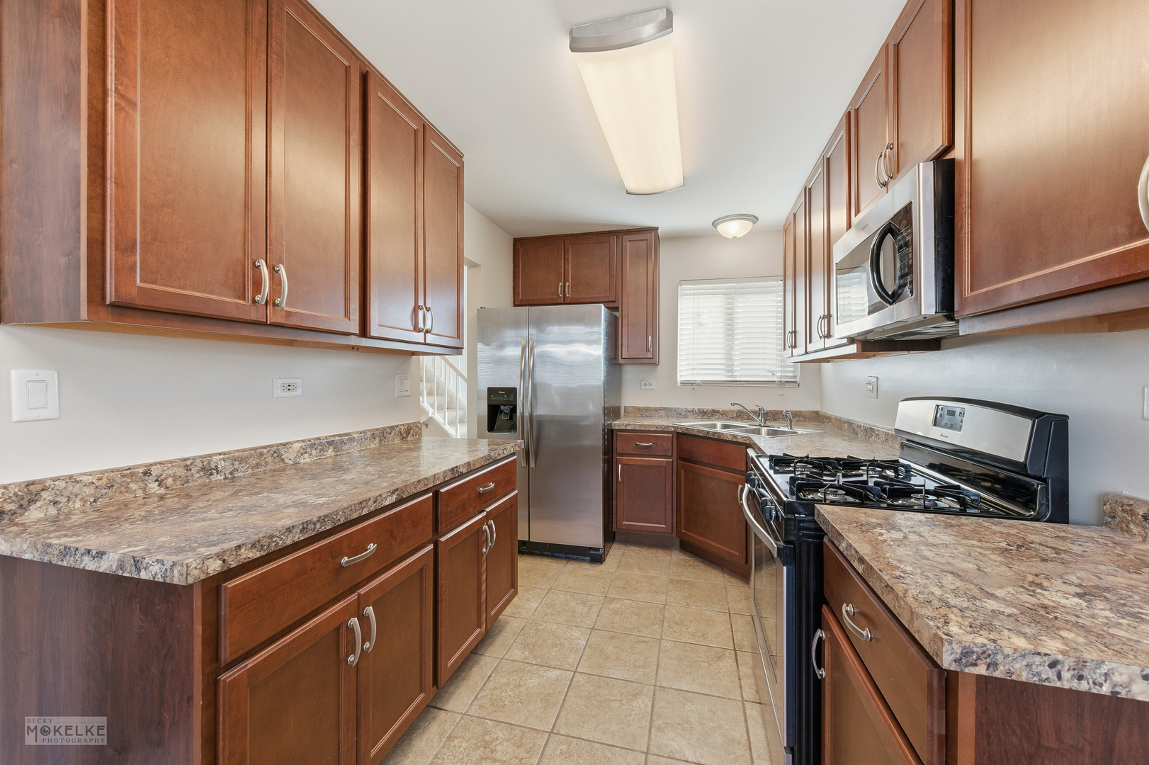 612 Melissa Drive, Bolingbrook, IL 60440