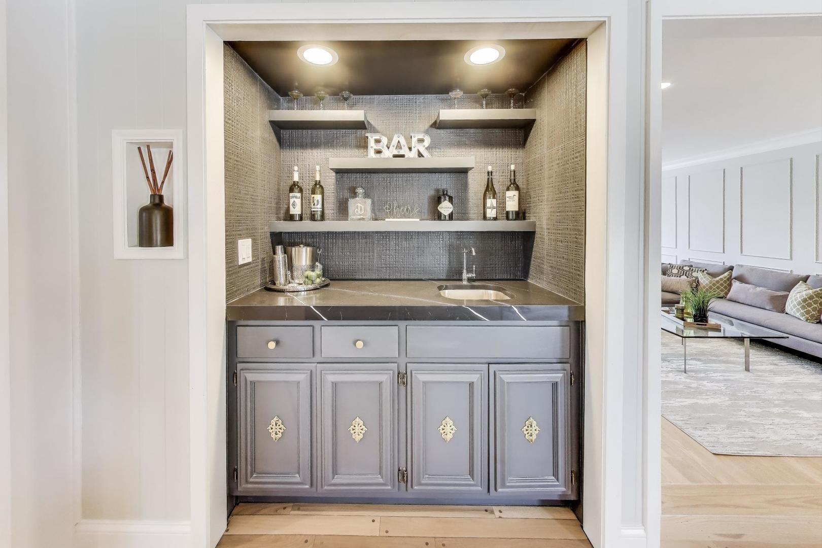 2408 Cumberland Circle, Long Grove, IL 60047