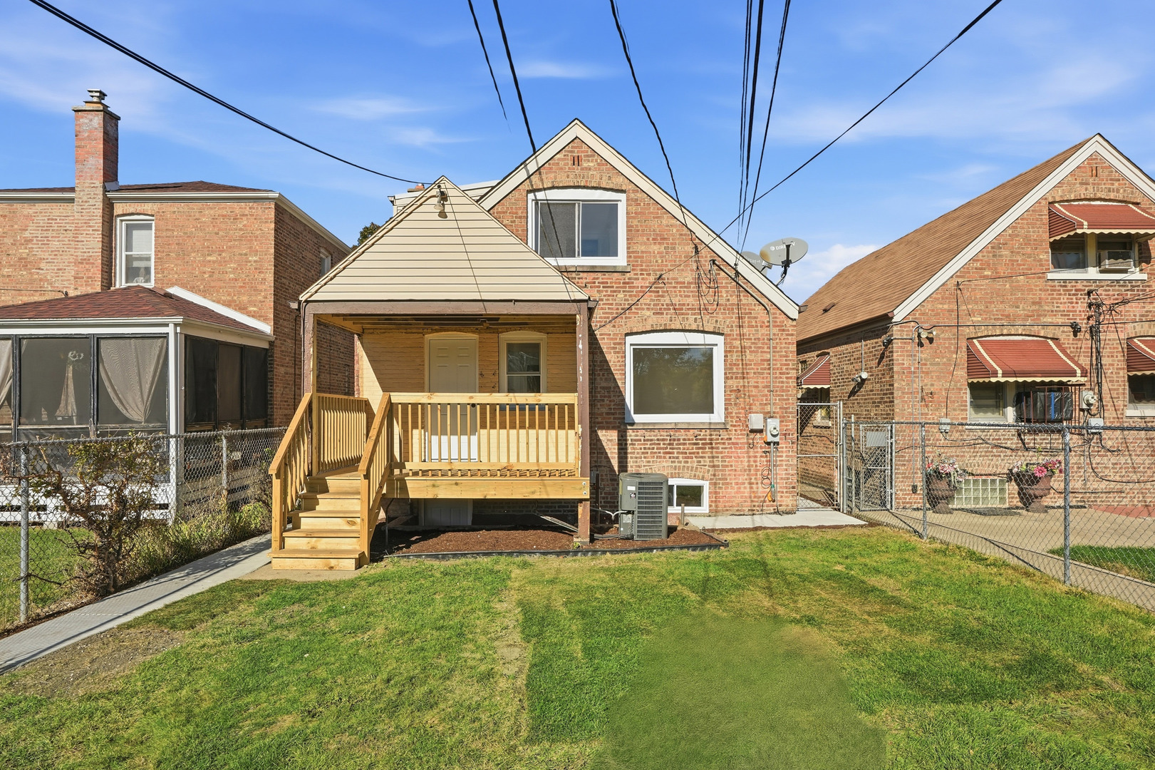 607 E 103rd Place, Chicago, IL 60628