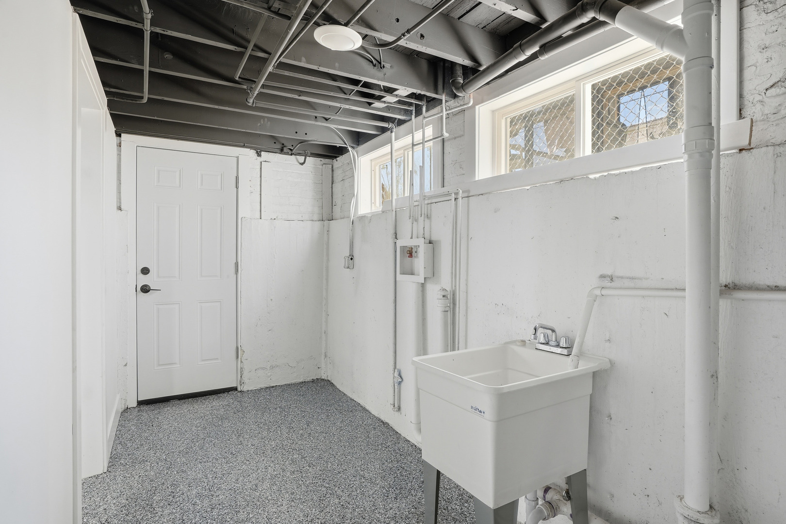 607 E 103rd Place, Chicago, IL 60628