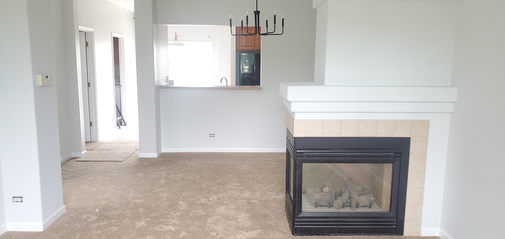 587 S Parkside Drive #587, Round Lake, IL 60073