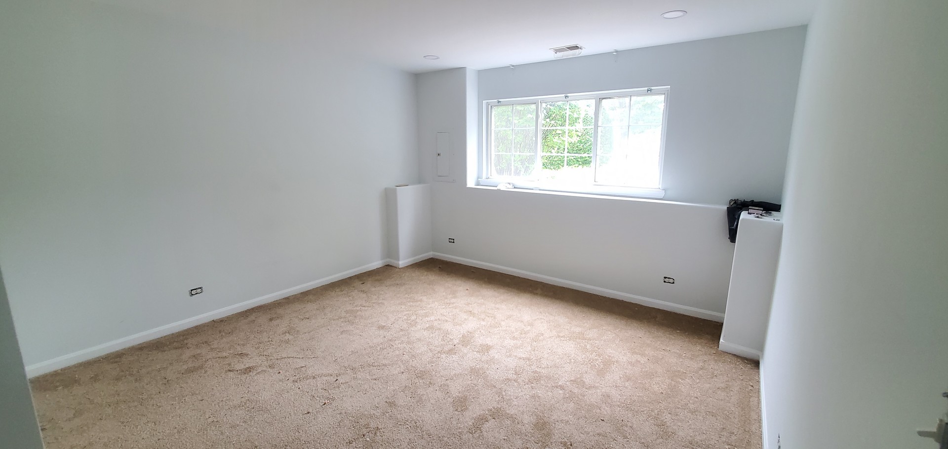 587 S Parkside Drive #587, Round Lake, IL 60073