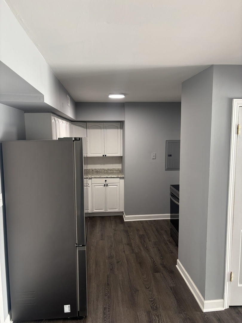 787 Wilson Avenue #10, Glen Ellyn, IL 60137