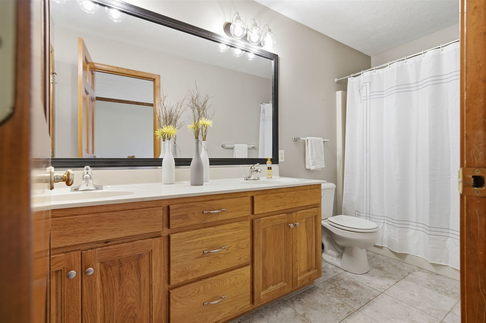 Bloomington, IL 61704