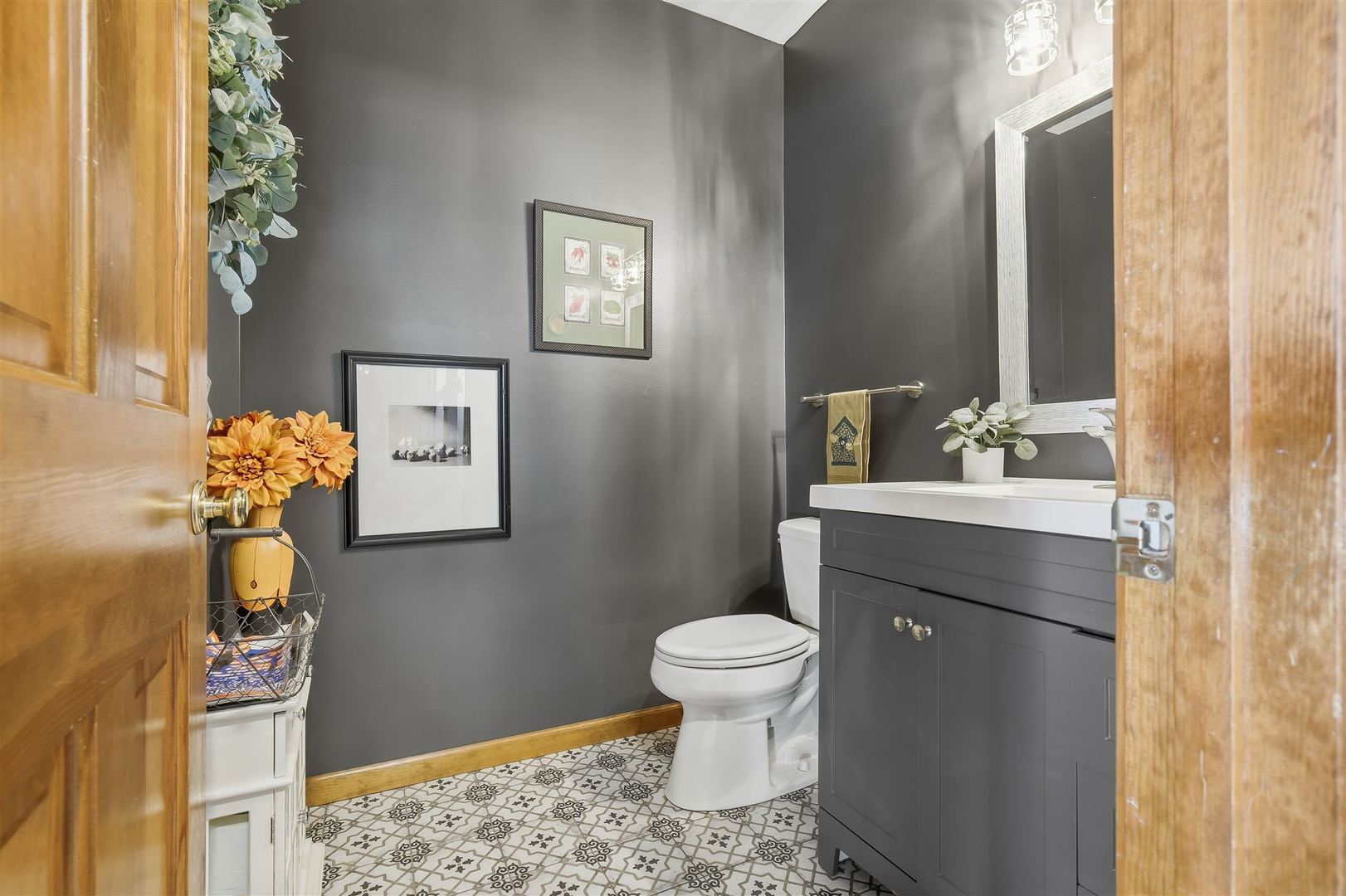 Bloomington, IL 61704