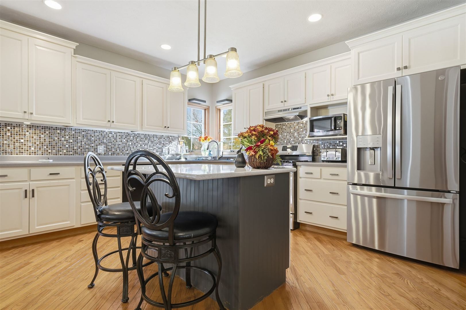 Bloomington, IL 61704