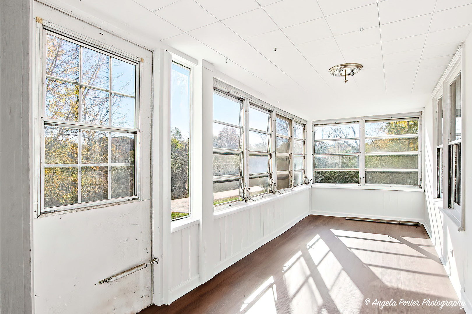 37048 N Lawrence Drive, Lake Villa, IL 60046