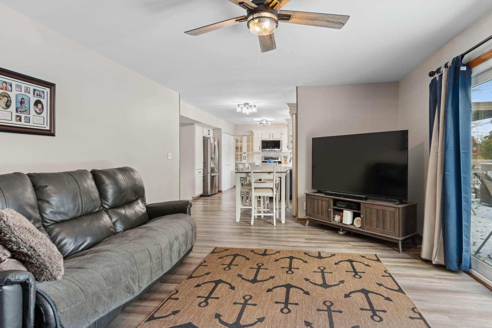 2716 Leyland Lane, Aurora, IL 60504