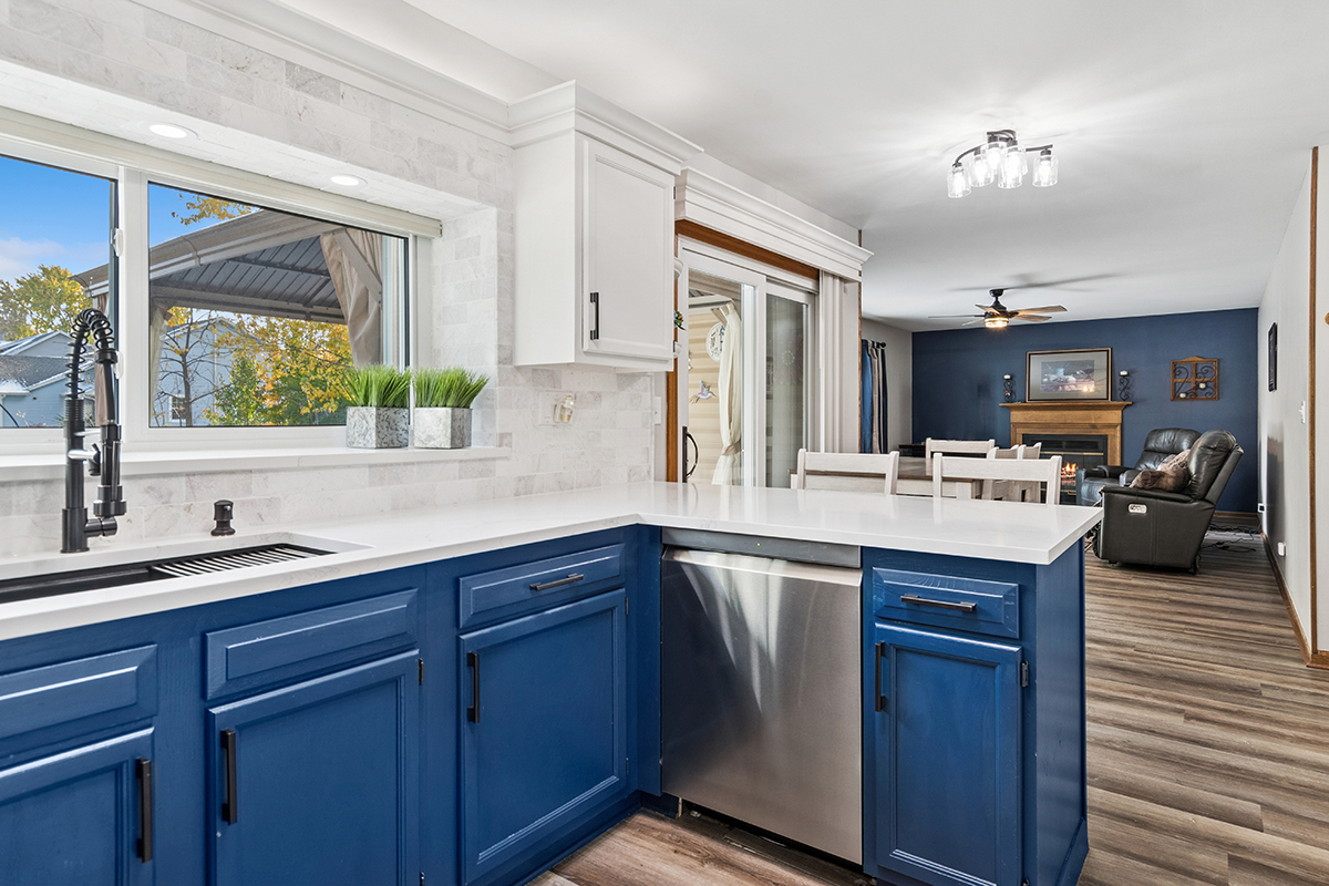 2716 Leyland Lane, Aurora, IL 60504