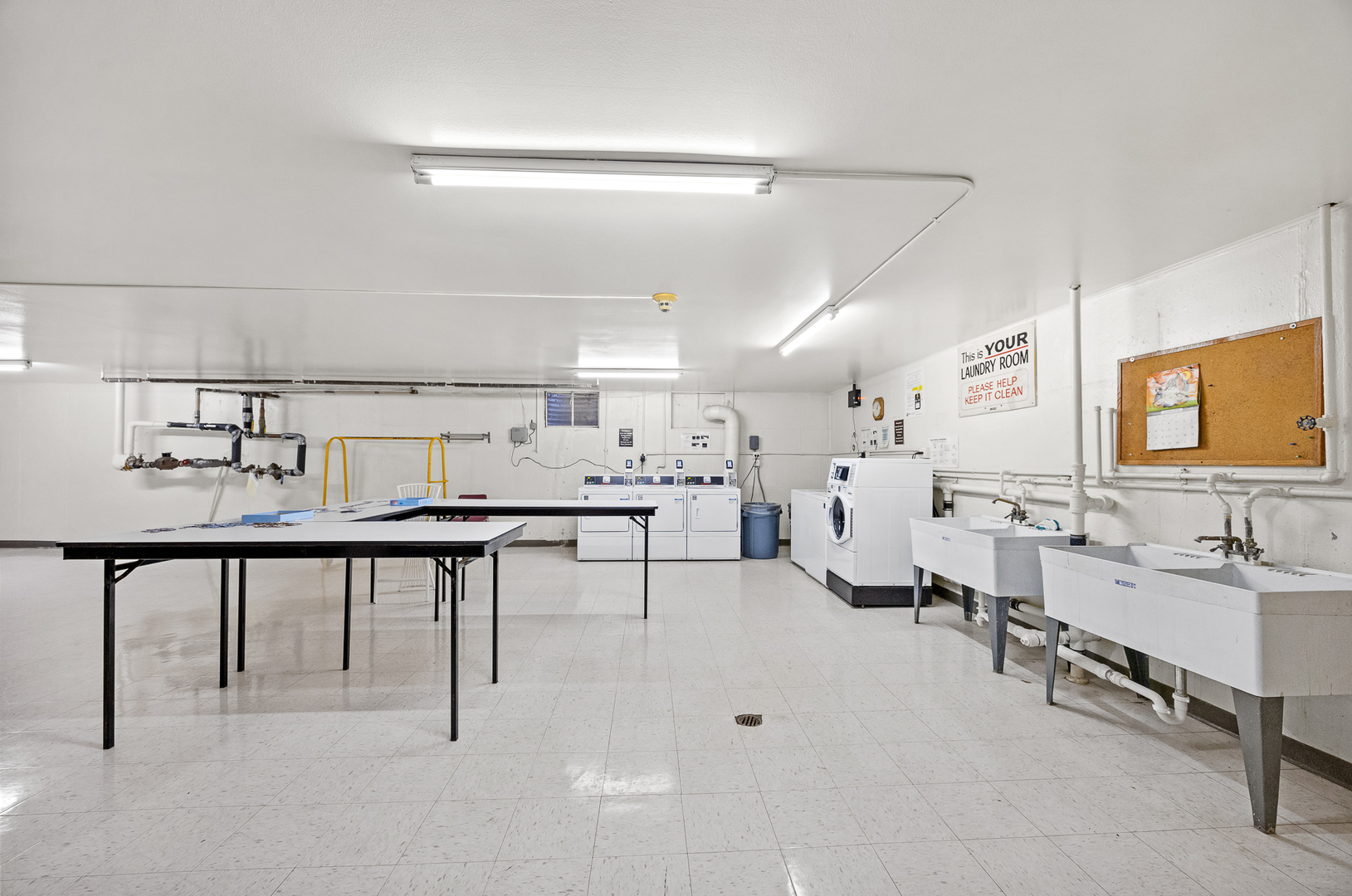 3915 Saratoga Avenue #H214, Downers Grove, IL 60515