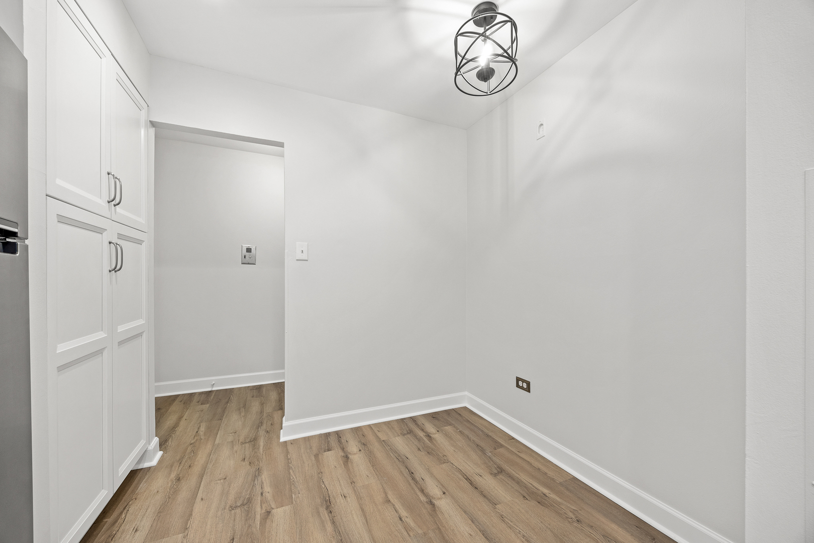 3915 Saratoga Avenue #H214, Downers Grove, IL 60515