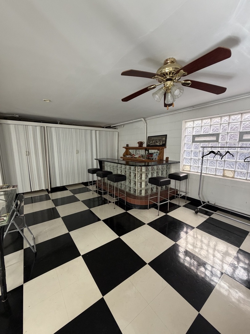 7228 S Phillips Avenue #G, Chicago, IL 60649