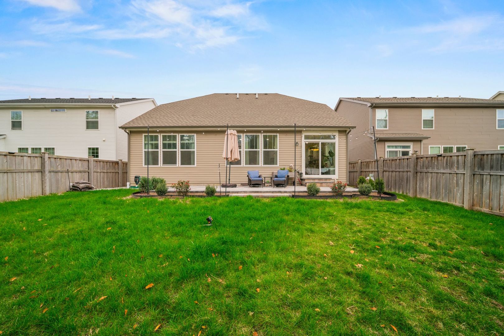 265 South Pointe Avenue, South Elgin, IL 60177