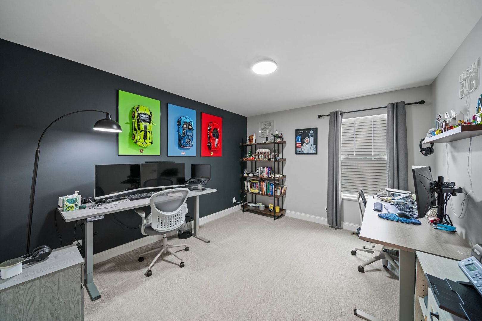 265 South Pointe Avenue, South Elgin, IL 60177