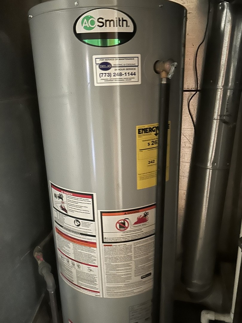 333 Charing Cross Road, Elk Grove Village, IL 60007