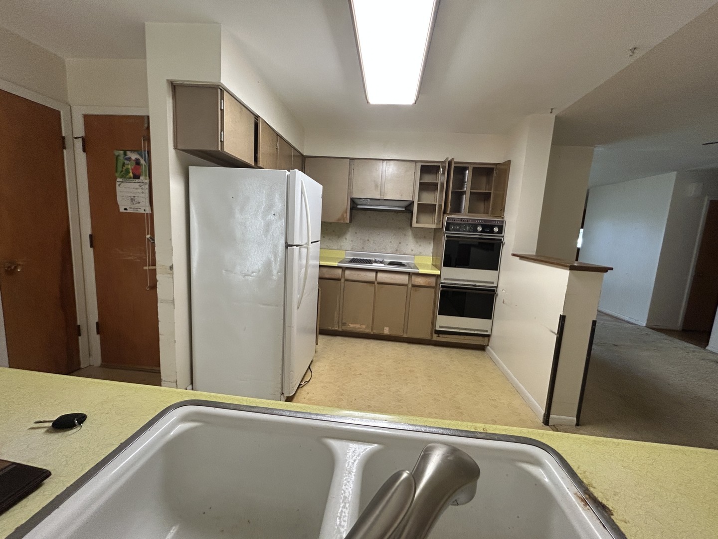 333 Charing Cross Road, Elk Grove Village, IL 60007