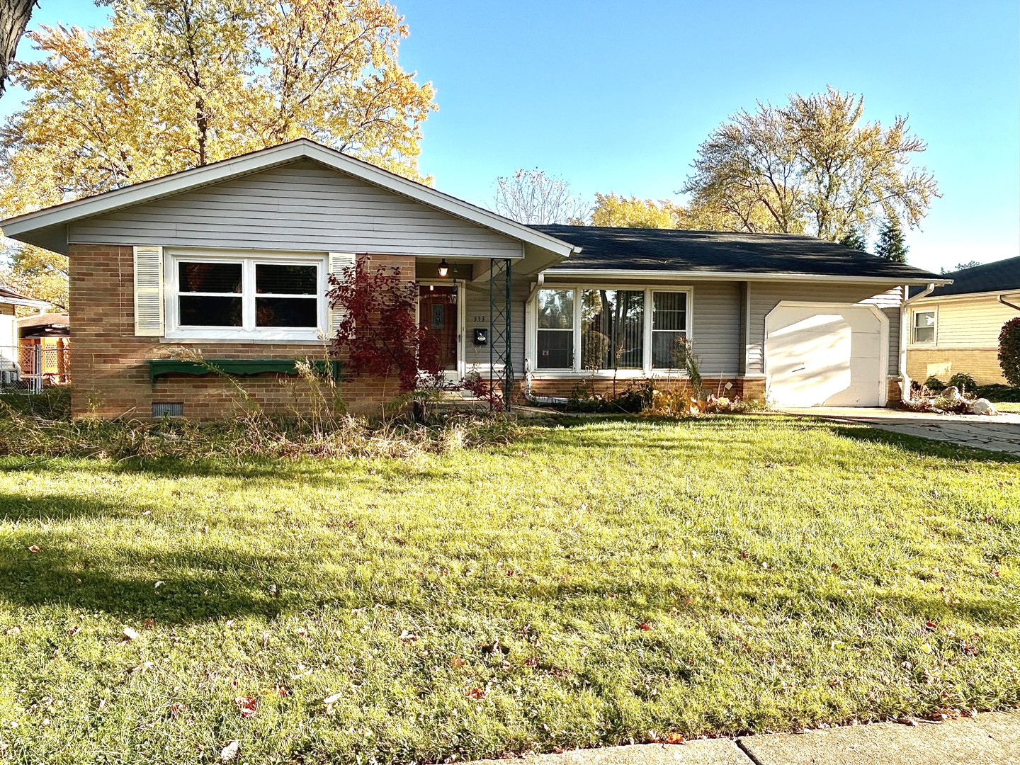333 Charing Cross Road, Elk Grove Village, IL 60007