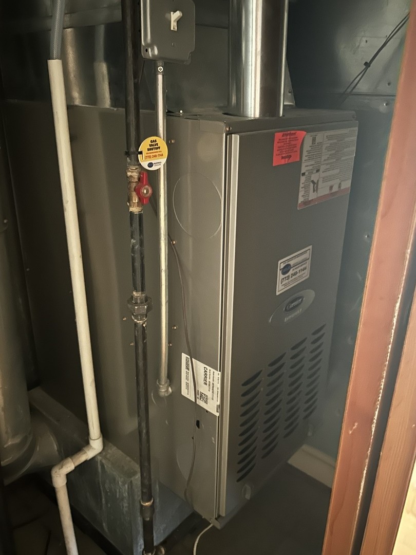 333 Charing Cross Road, Elk Grove Village, IL 60007