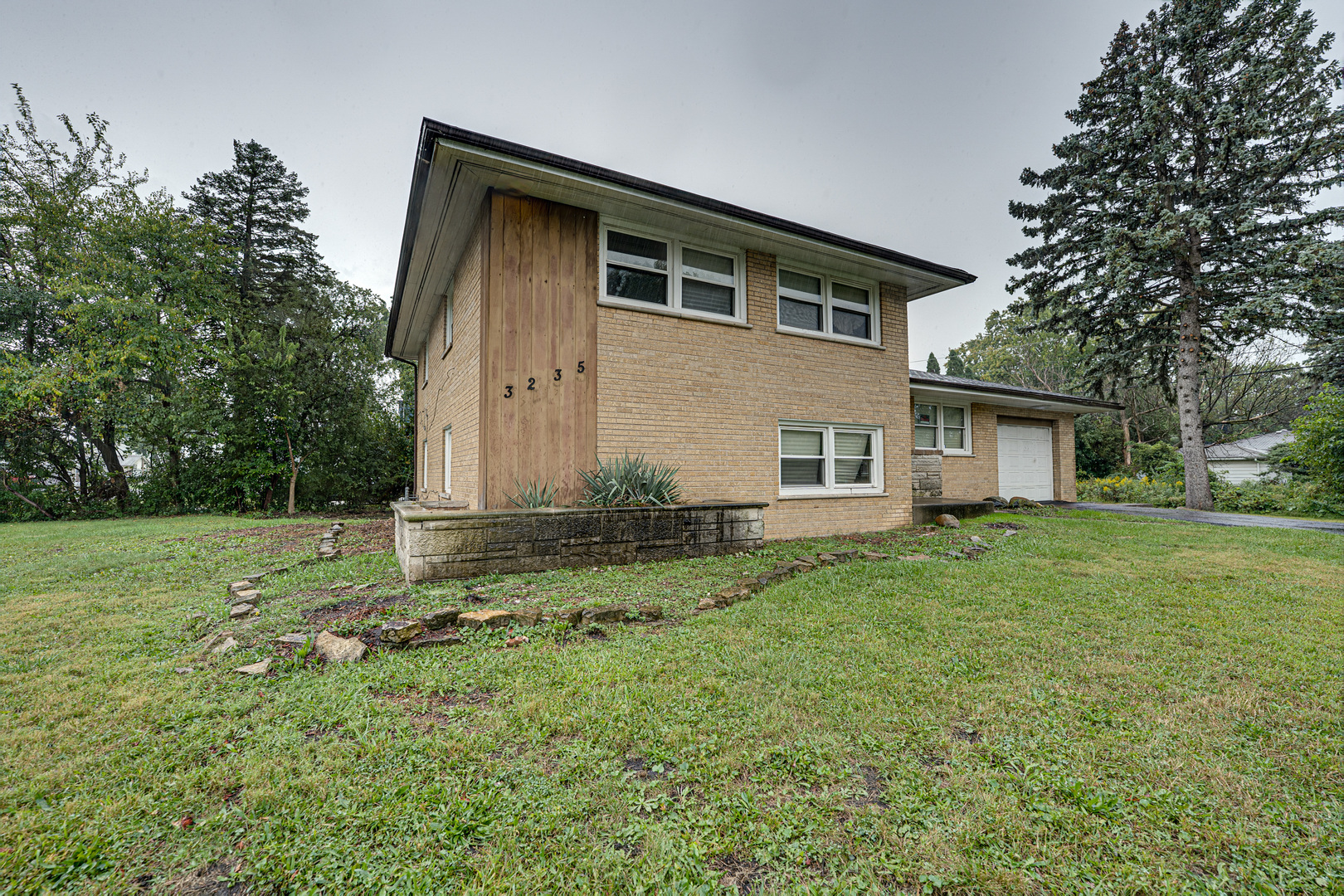 3235 W 157th Street, Markham, IL 60428