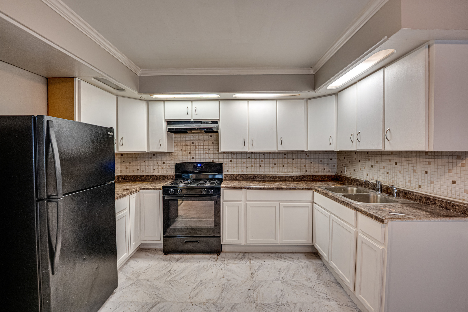 3235 W 157th Street, Markham, IL 60428