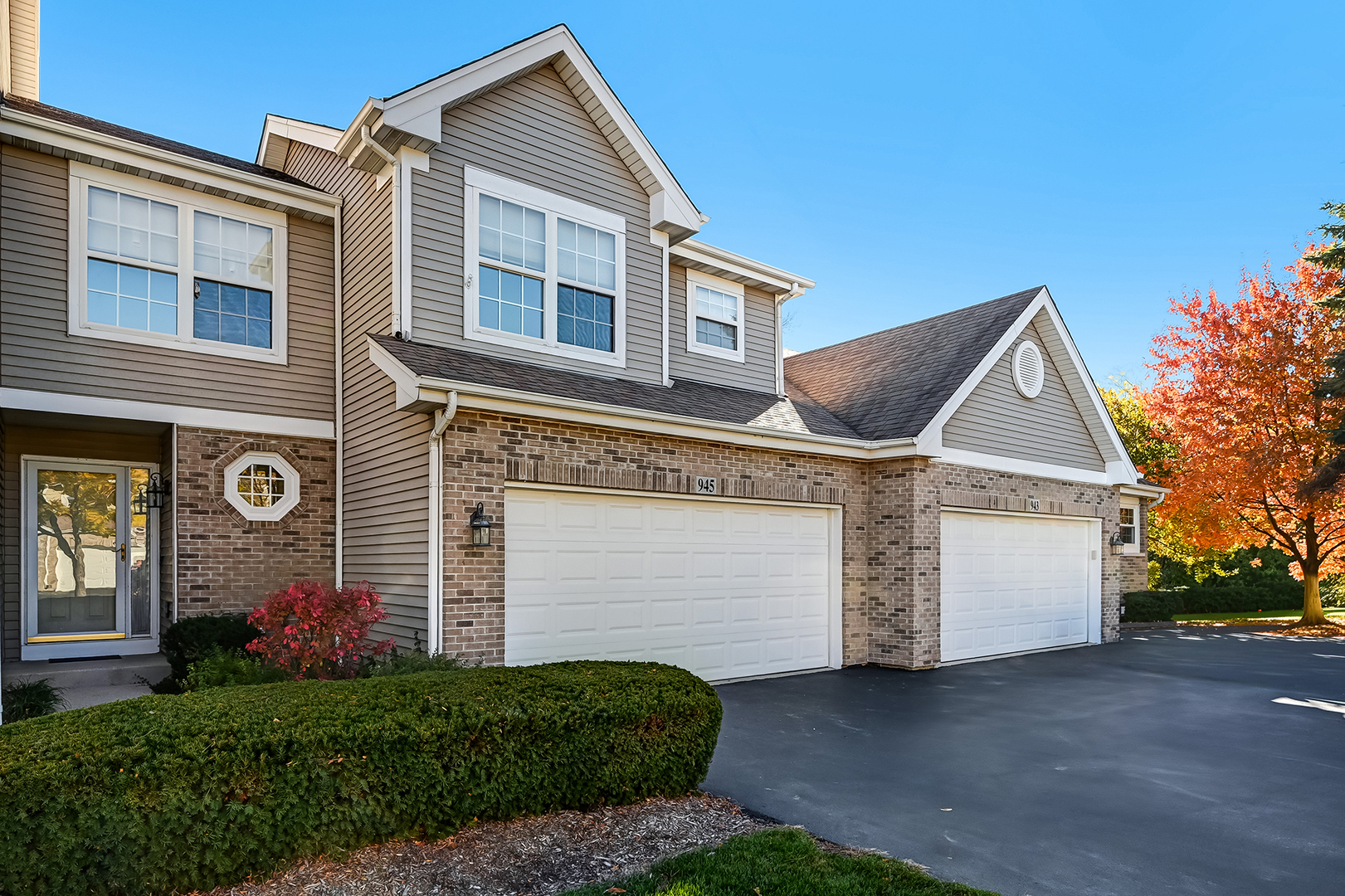 945 Willow Street, Itasca, IL 60143