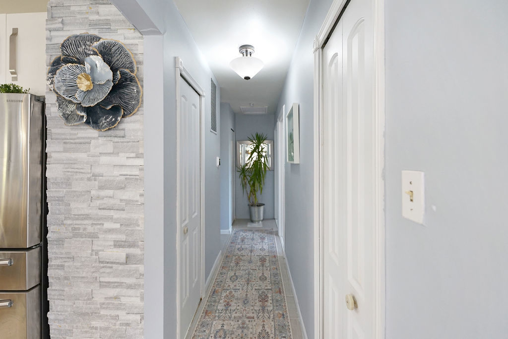 2503 Fulle Street, Rolling Meadows, IL 60008