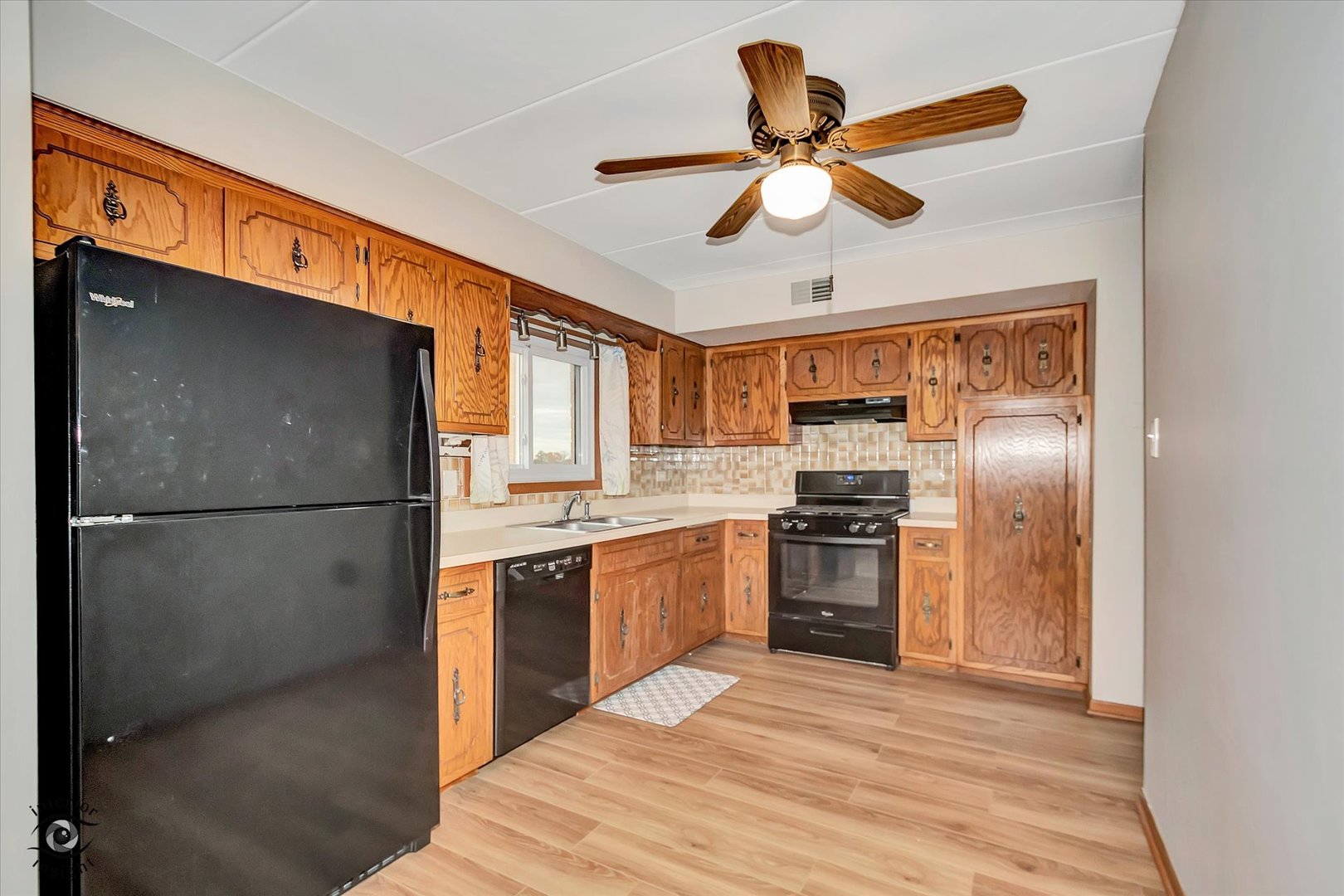 17003 Grissom Drive #2N, Tinley Park, IL 60477