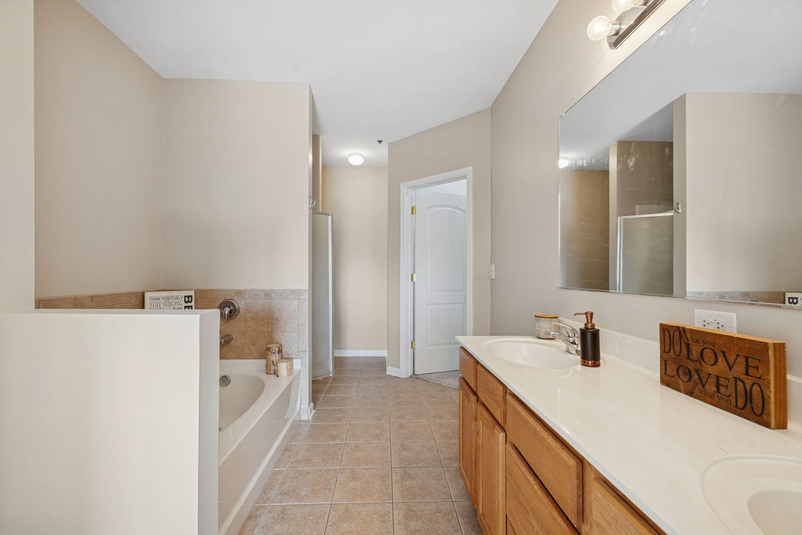 10 N Lake Street #316, Grayslake, IL 60030