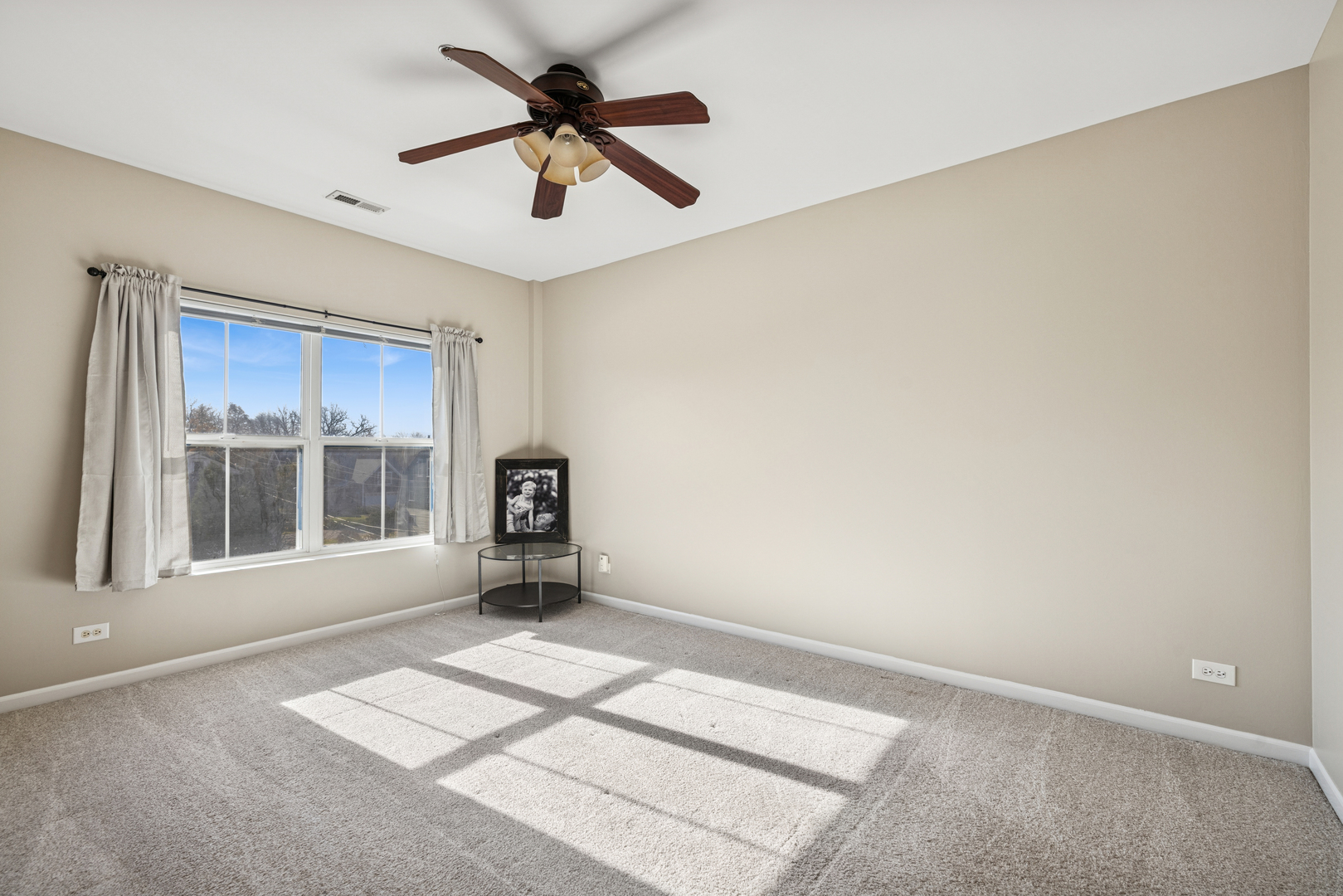 10 N Lake Street #316, Grayslake, IL 60030