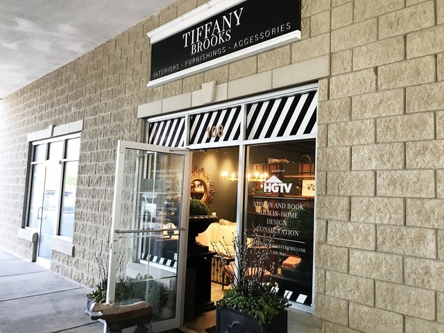 10 N Lake Street #316, Grayslake, IL 60030