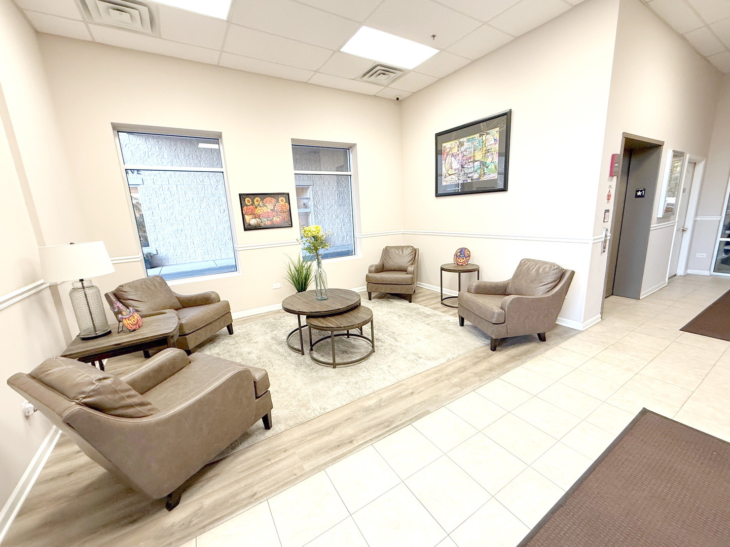 10 N Lake Street #316, Grayslake, IL 60030