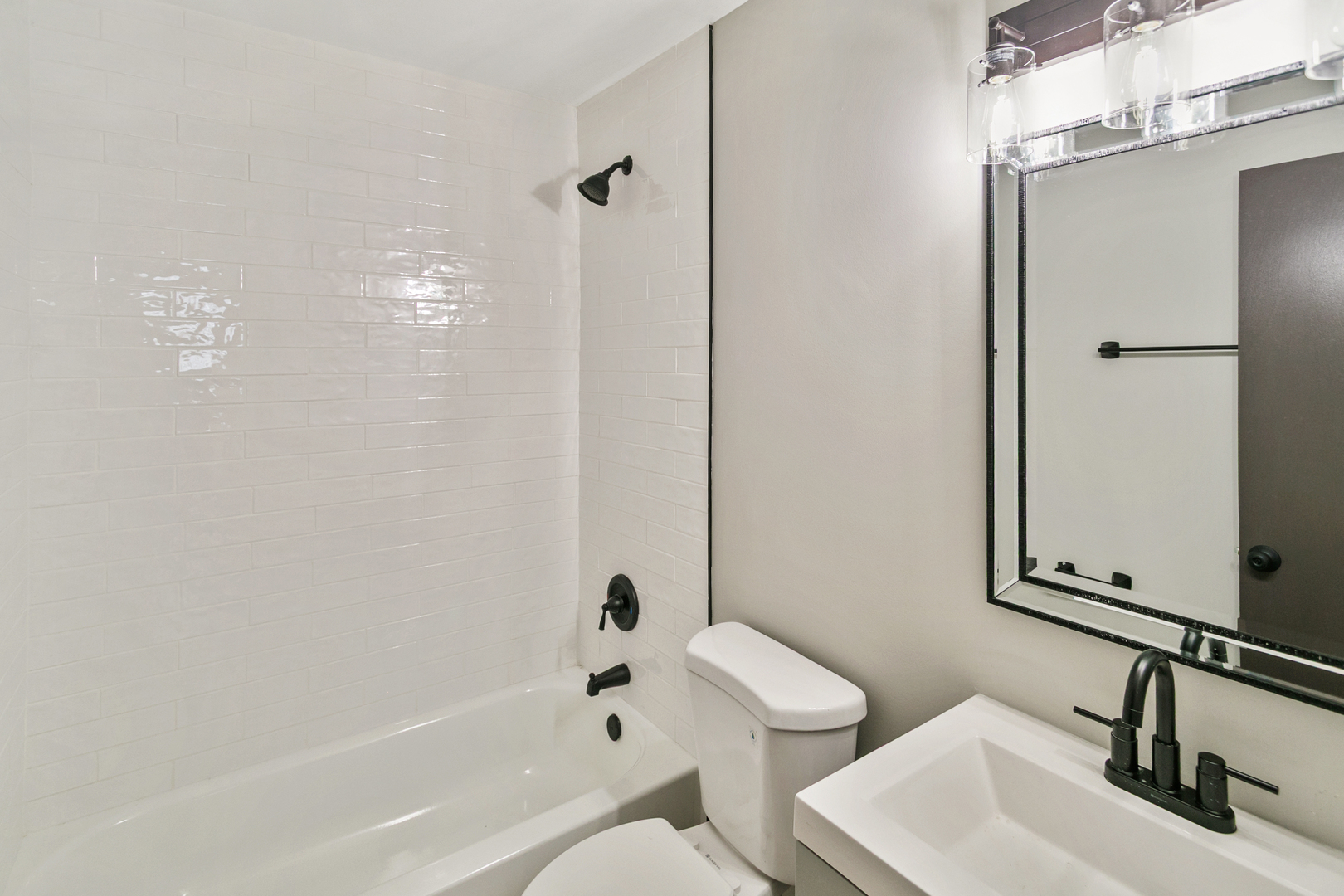 4126 Wildwood Drive, Crystal Lake, IL 60014