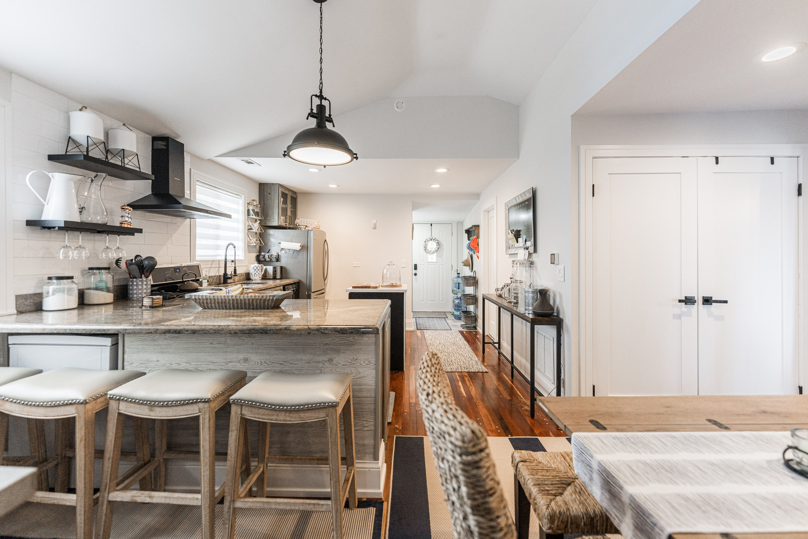 40492 N Lambert Drive, Antioch, IL 60002