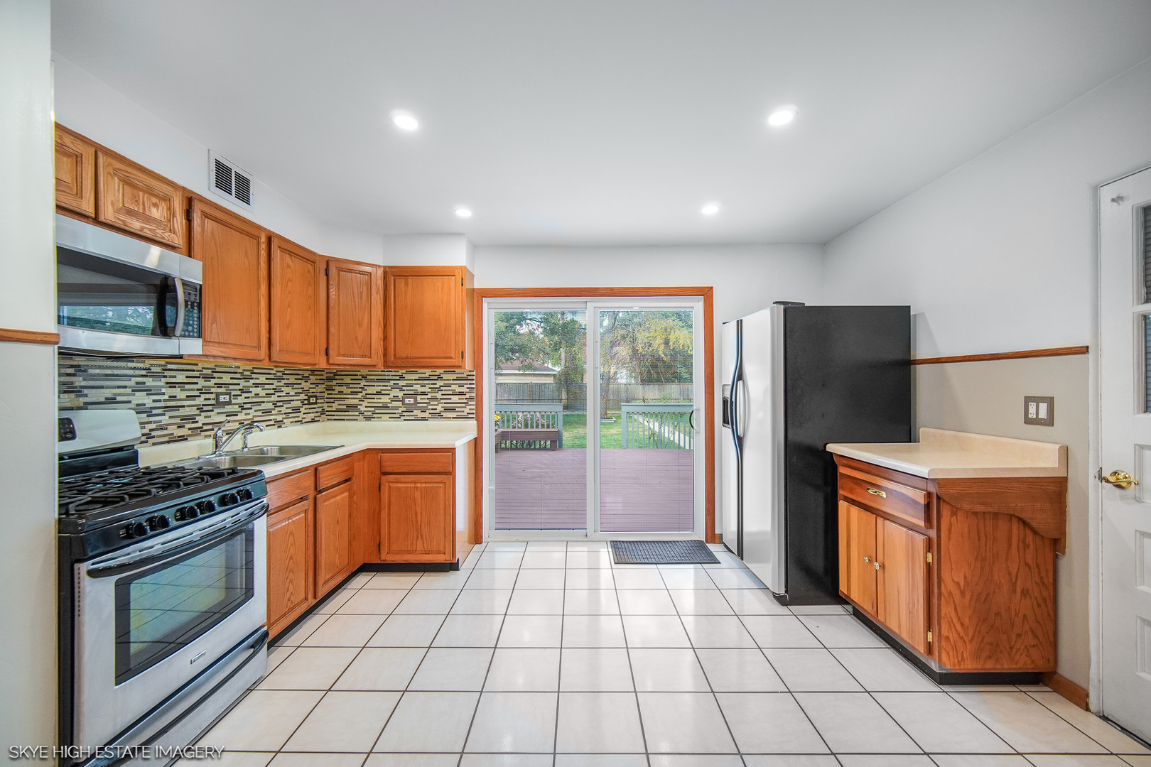 9018 Roach Avenue, Brookfield, IL 60513