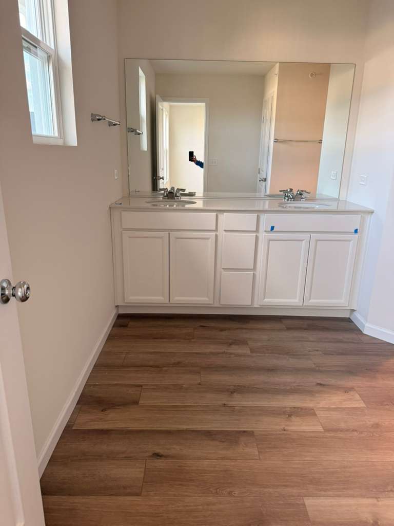 2240 Horseshoe Circle #2240, Naperville, IL 60564