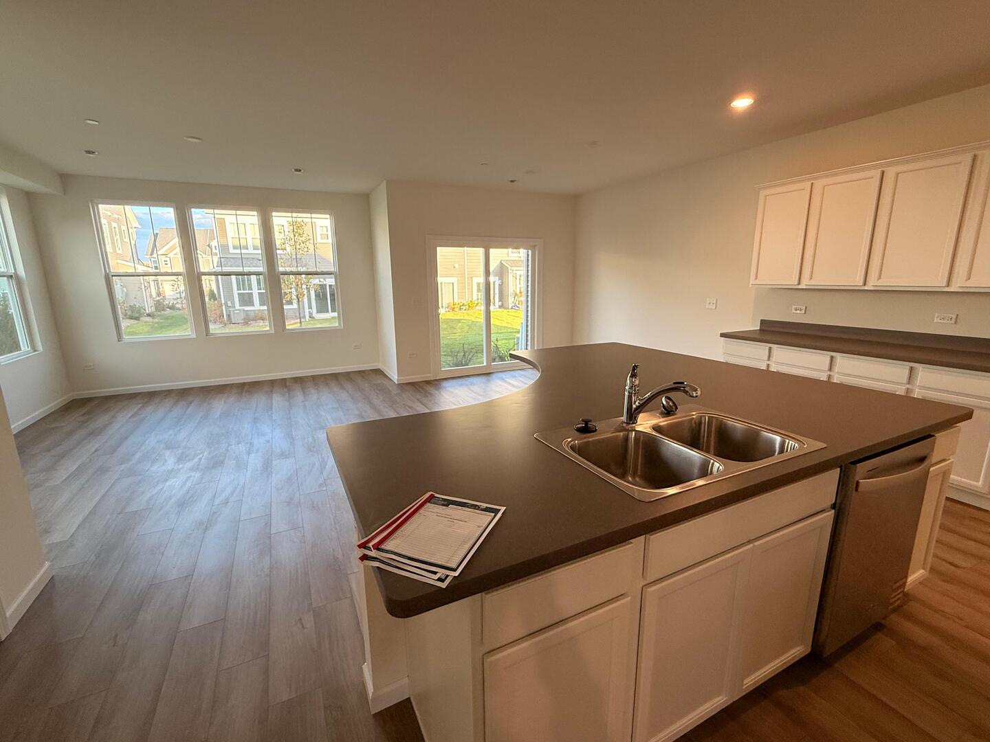 2240 Horseshoe Circle #2240, Naperville, IL 60564