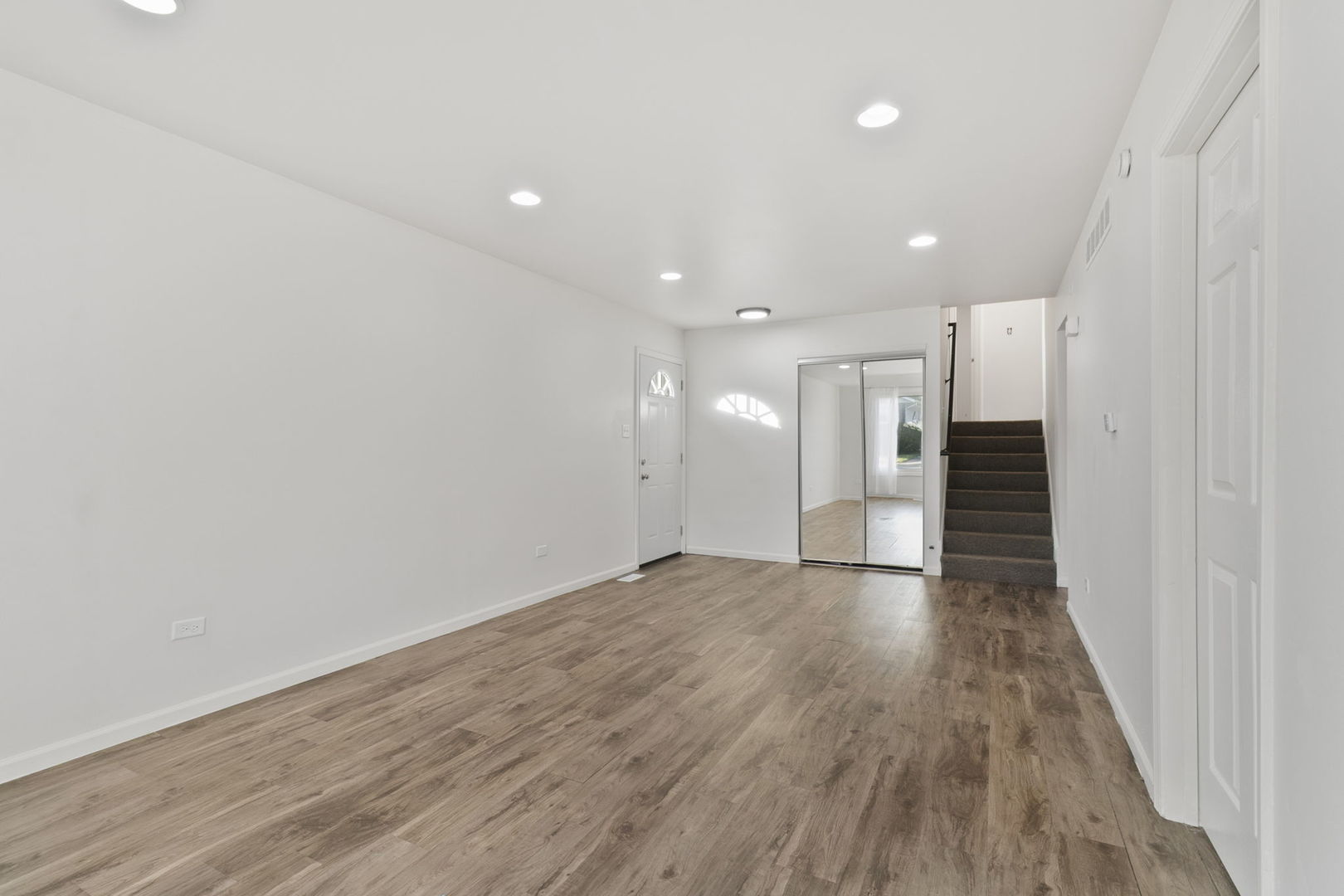 2236 W 157th Place, Markham, IL 60426