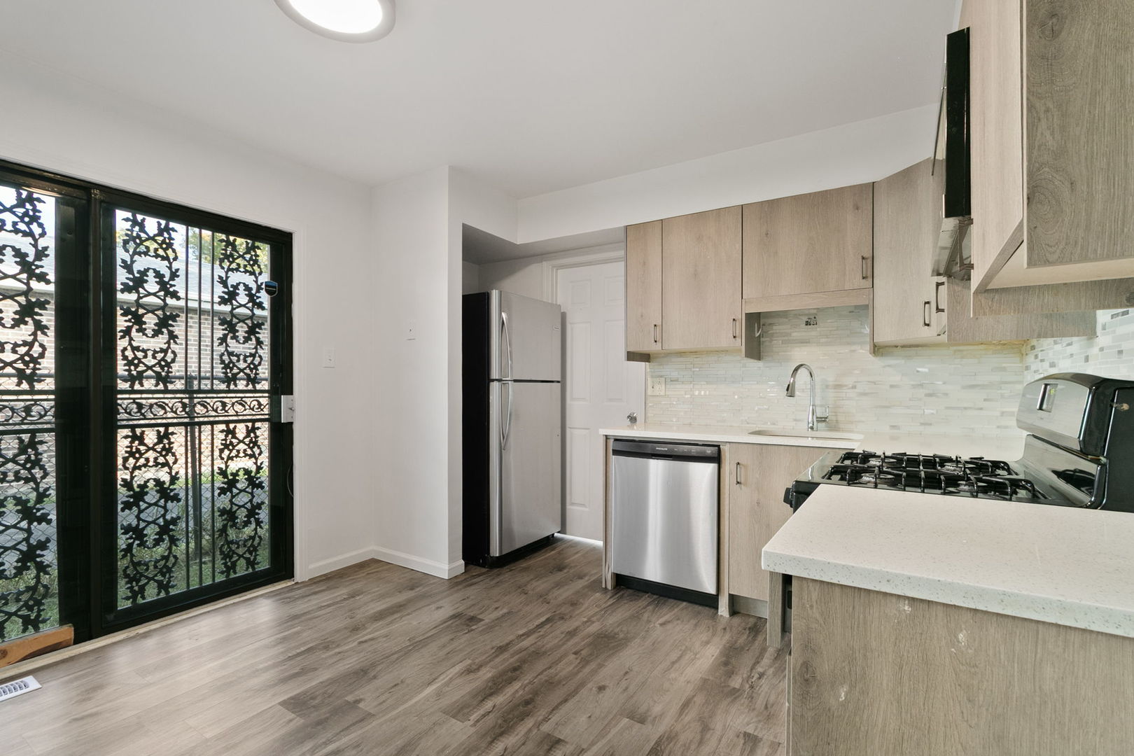 2236 W 157th Place, Markham, IL 60426