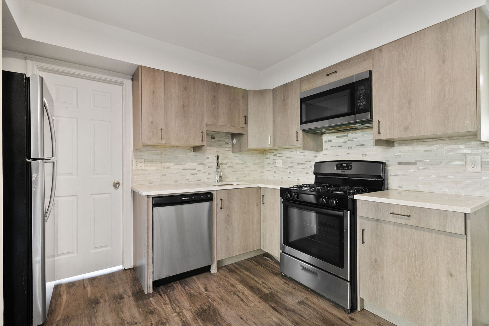 2236 W 157th Place, Markham, IL 60426