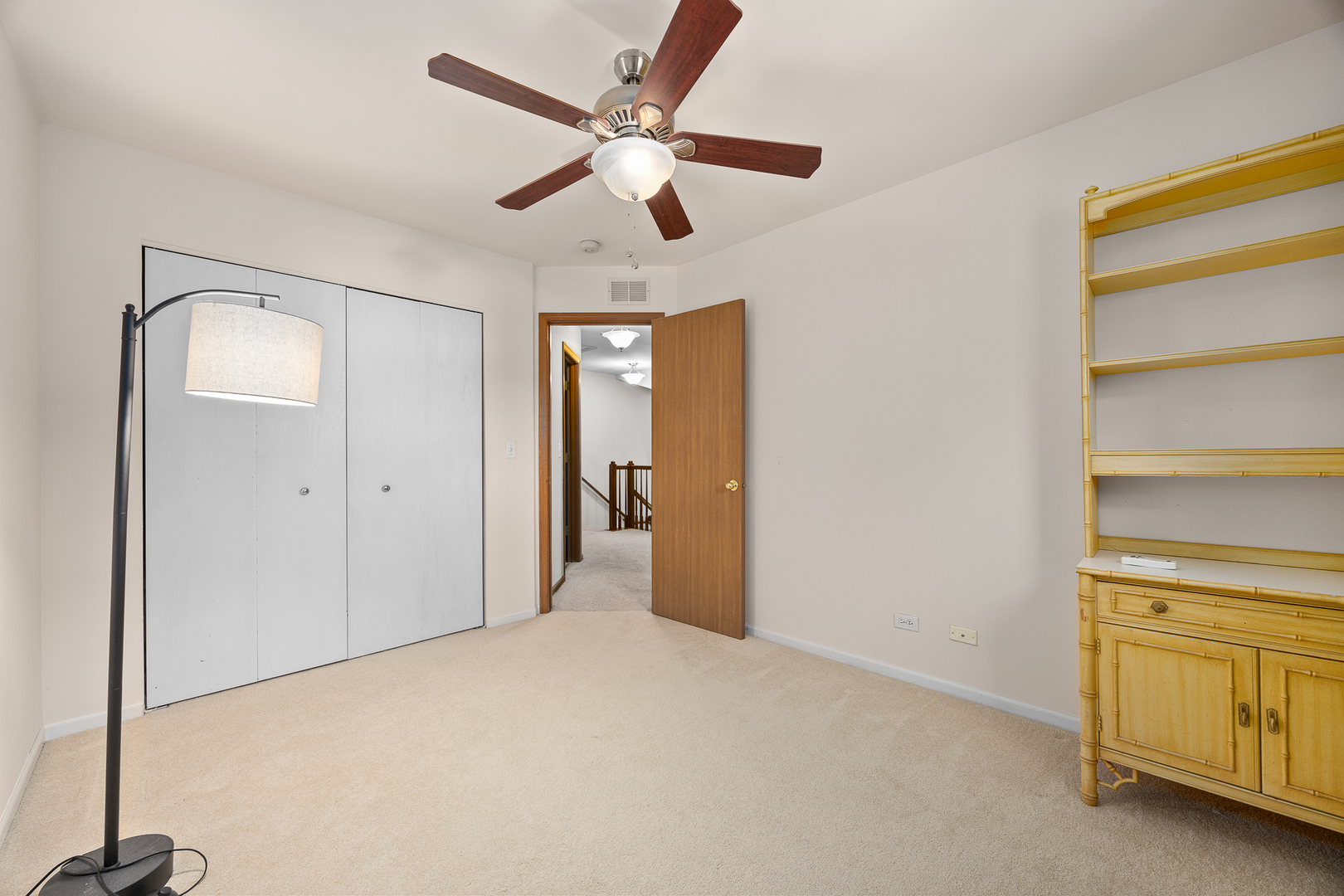 238 Paddington Lane, Bolingbrook, IL 60440