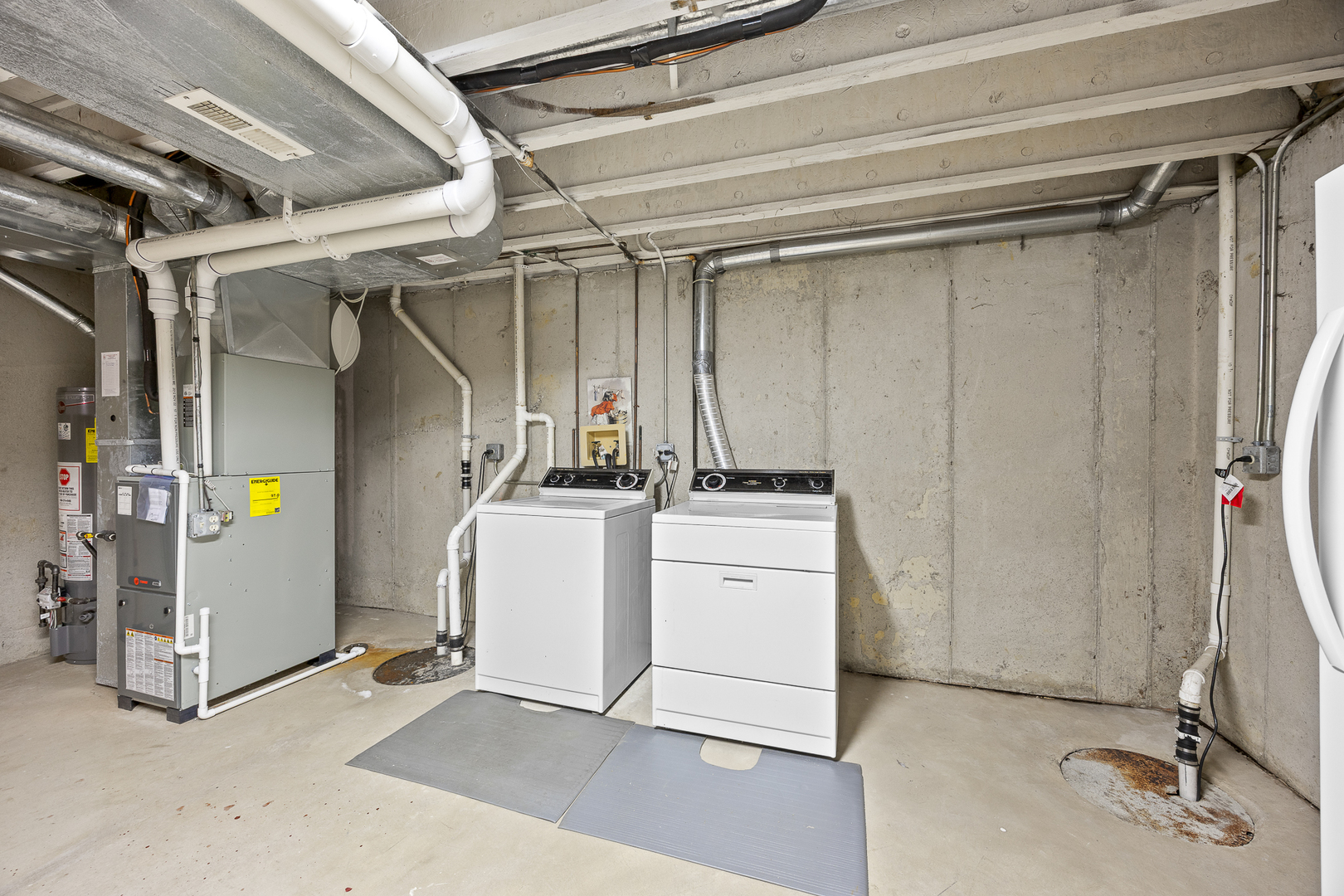 238 Paddington Lane, Bolingbrook, IL 60440