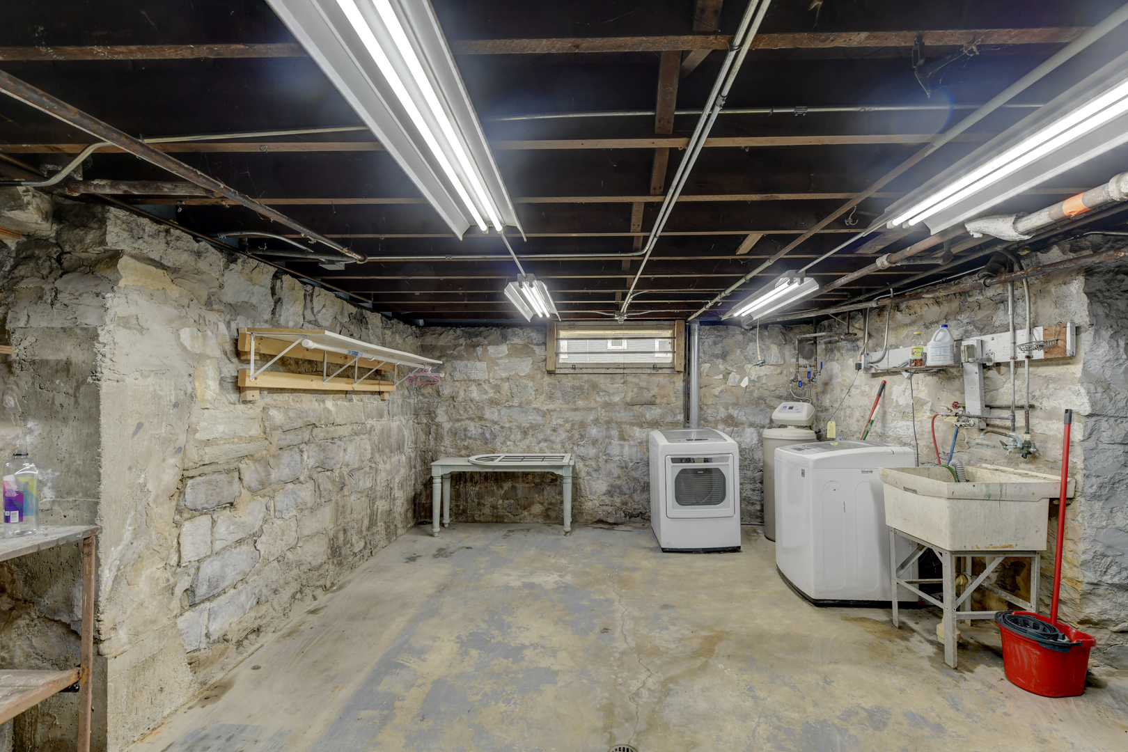 1322 Benton Street, Crete, IL 60417