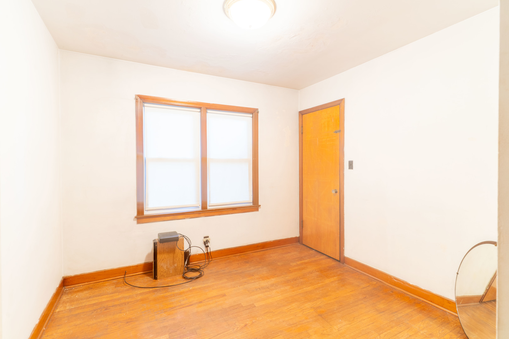 7635 W 65th Place, Bedford Park, IL 60501