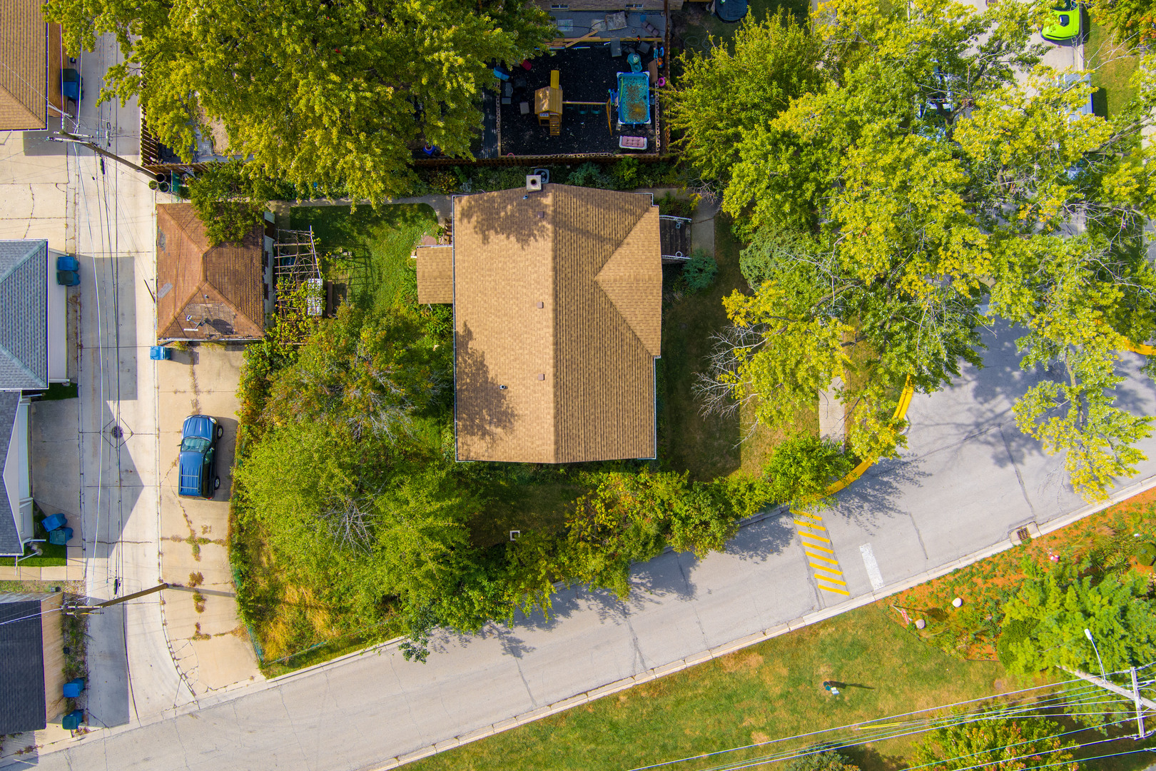 7635 W 65th Place, Bedford Park, IL 60501