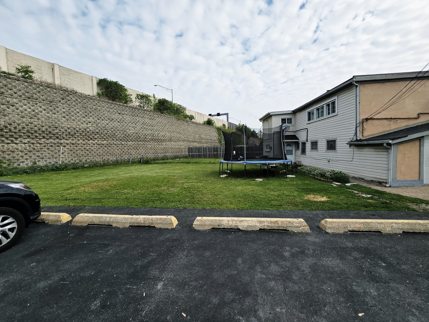 5010 Harold Avenue #B, Schiller Park, IL 60176