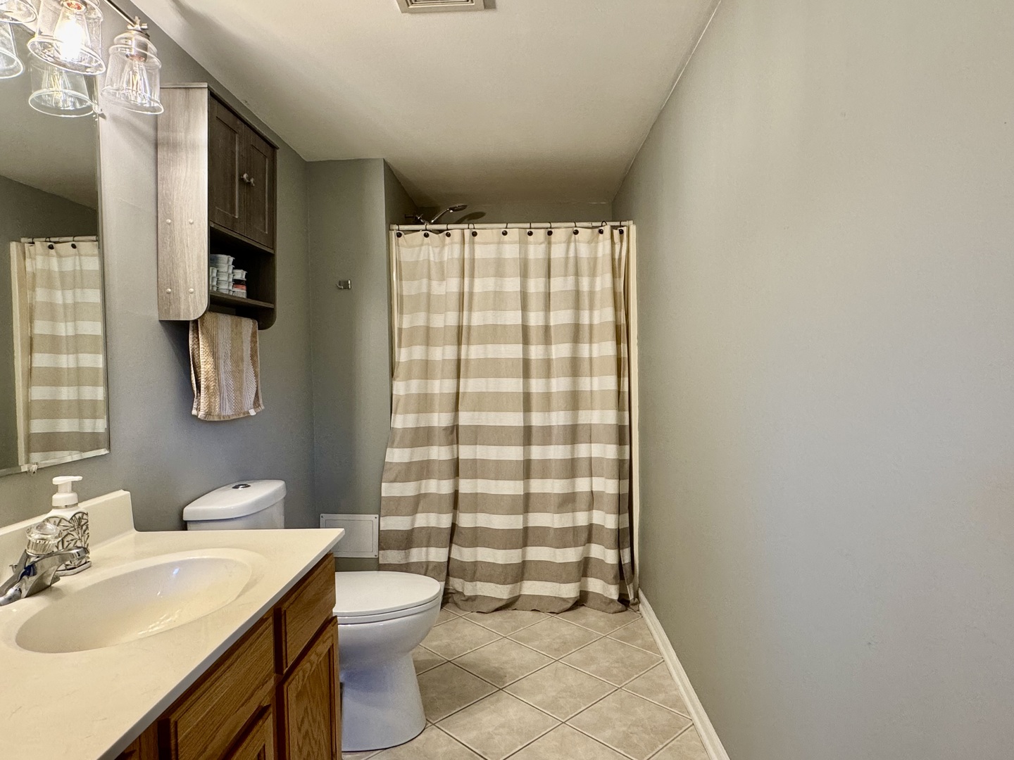 6950 Heritage Circle #4-1A, Orland Park, IL 60462